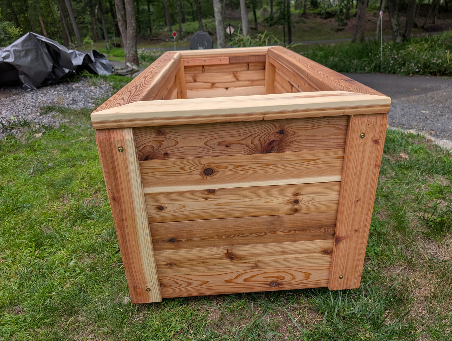 Cedar Planter Elevated - Medium 24 in. Tall
