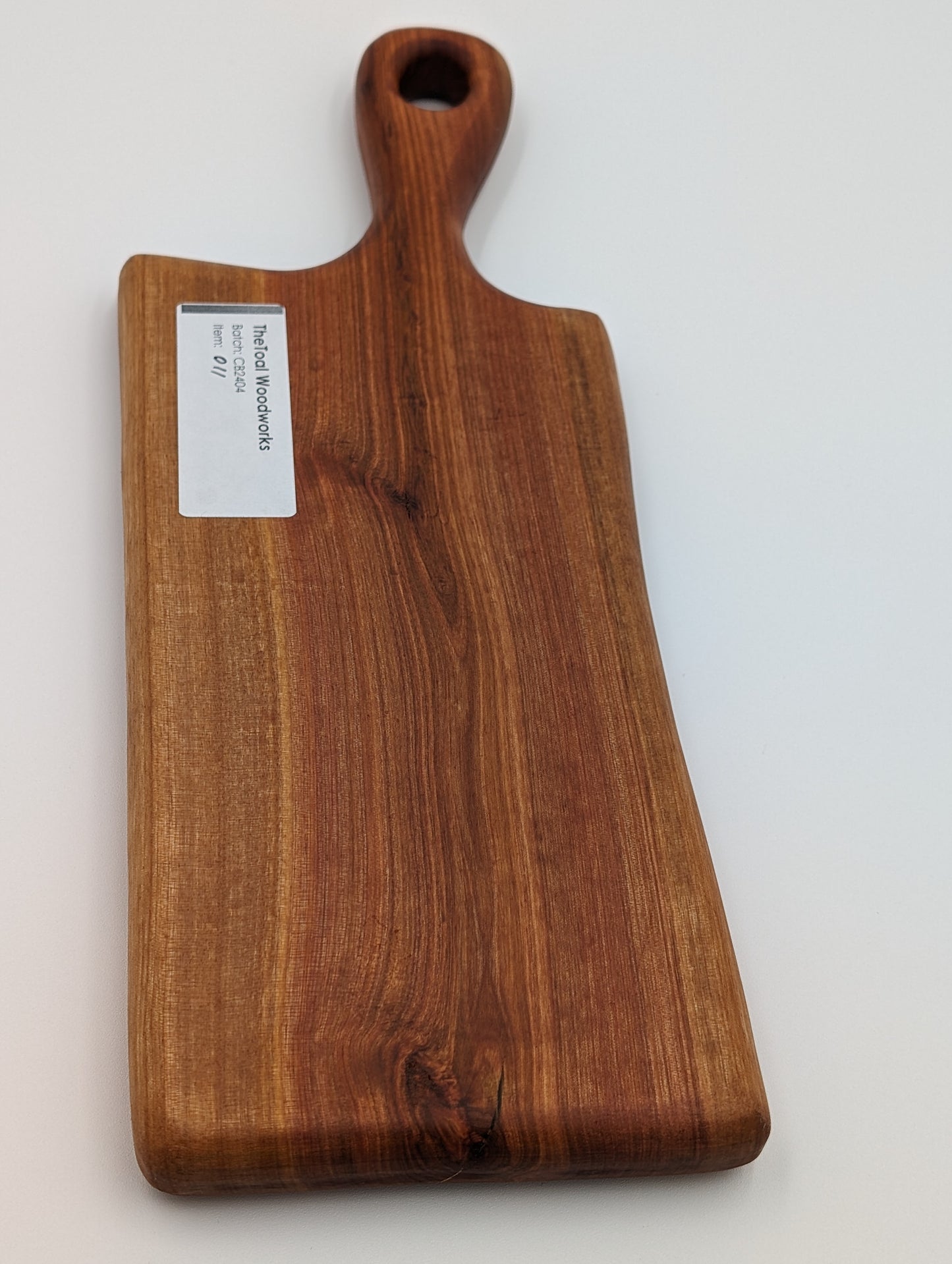 Natural Wood Charcuterie Board / Cutting Board - MED