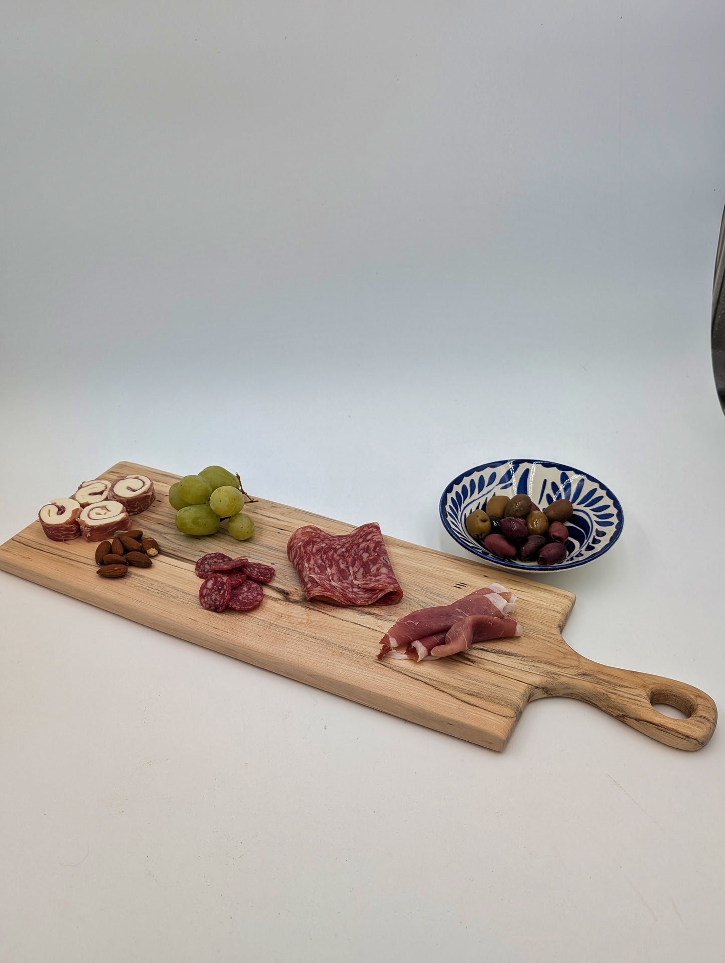 Natural Wood Charcuterie Board / Cutting Board - MED